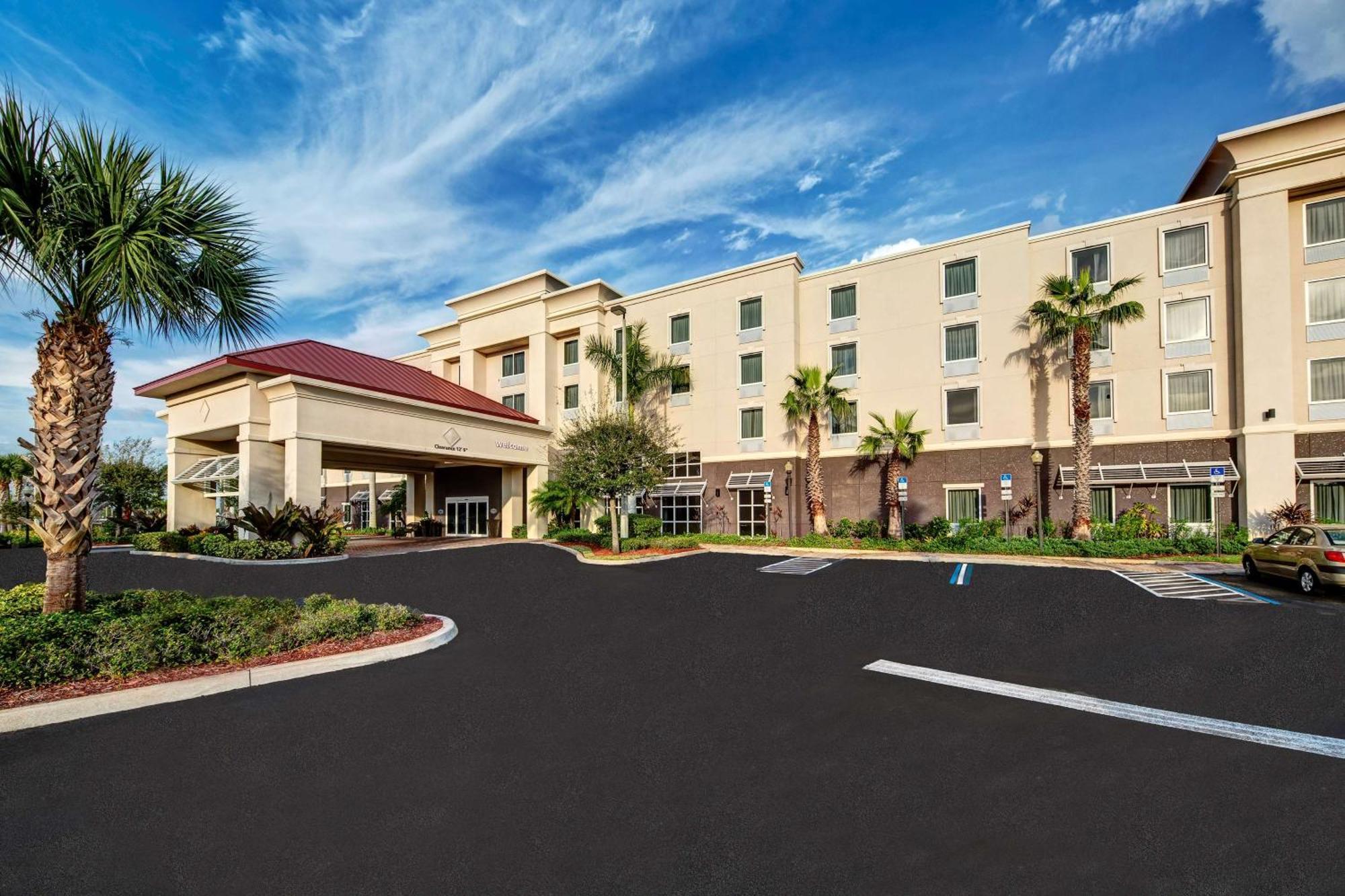 Hampton Inn & Suites Stuart-North Exterior foto