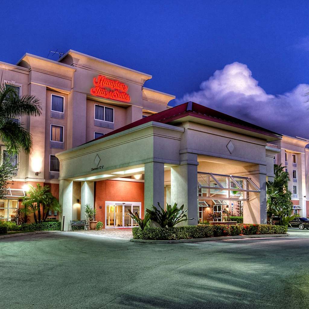 Hampton Inn & Suites Stuart-North Exterior foto